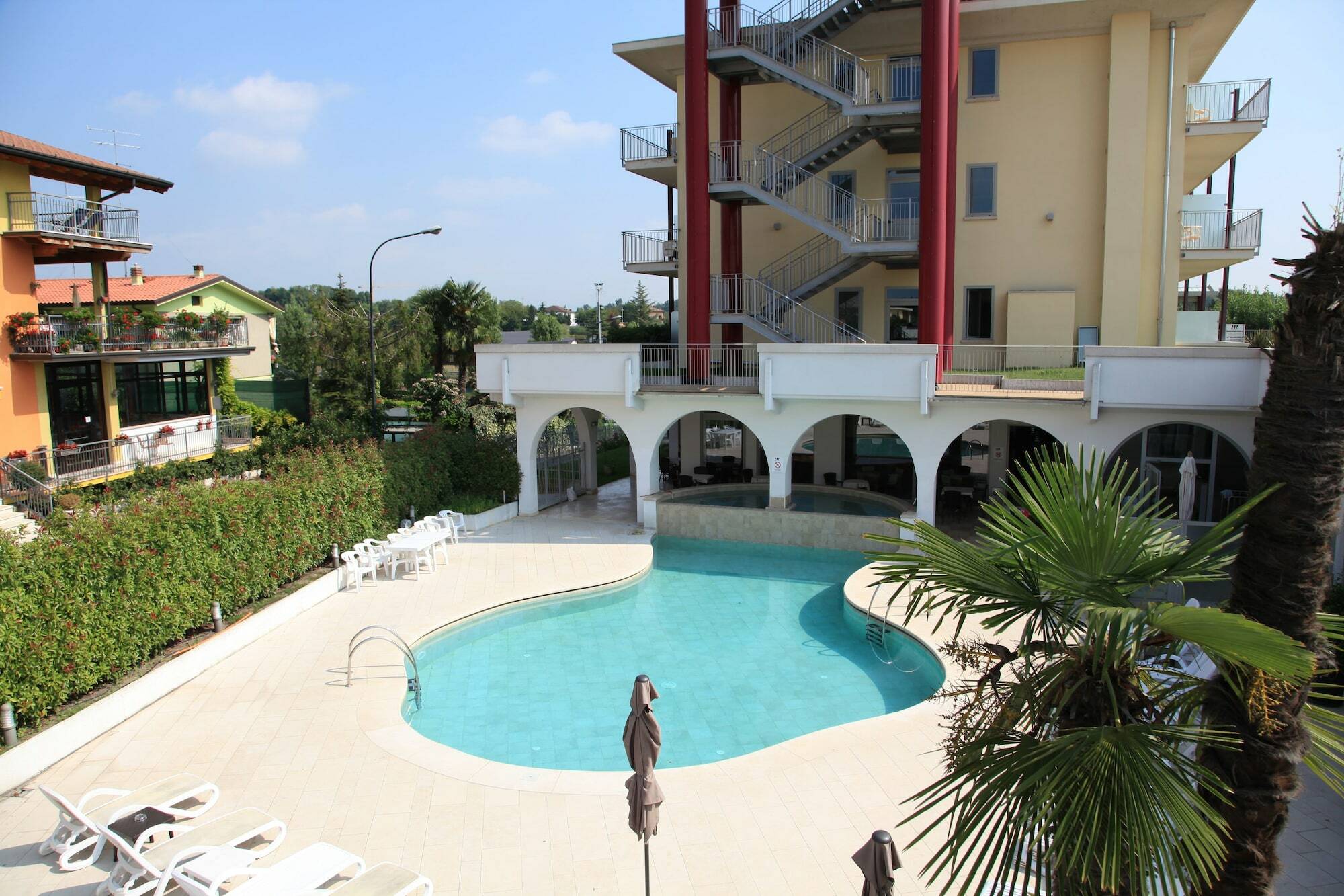 Vittoria Rooms Peschiera Peschiera del Garda Buitenkant foto