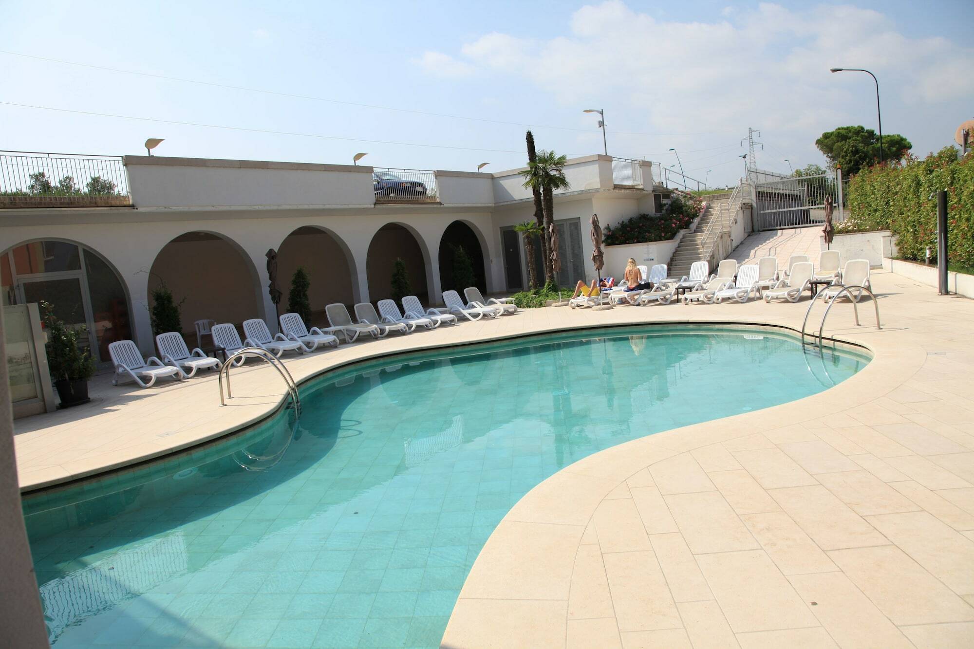 Vittoria Rooms Peschiera Peschiera del Garda Buitenkant foto